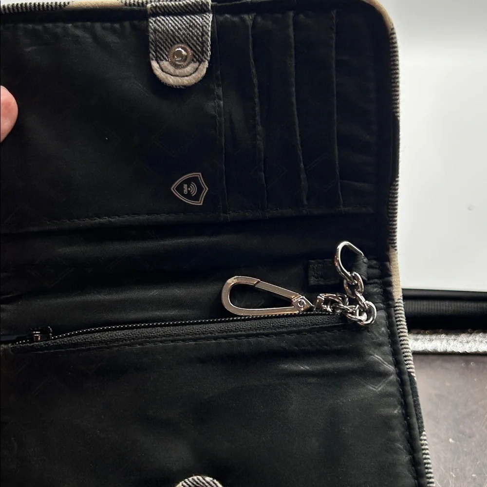 Vera Bradley Black and Cream Wallet with Chain - Picture 6 of 6